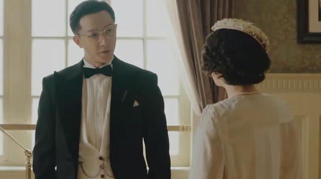 霍思燕|《传家》:两次闹场的廖夫人,轻松撇开和卖国贼丈夫的关系