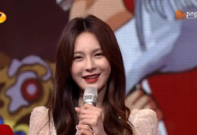 金晨|湖南元宵晚会:张小斐用力过猛,金晨瘦出青筋,baby假唱“露馅”