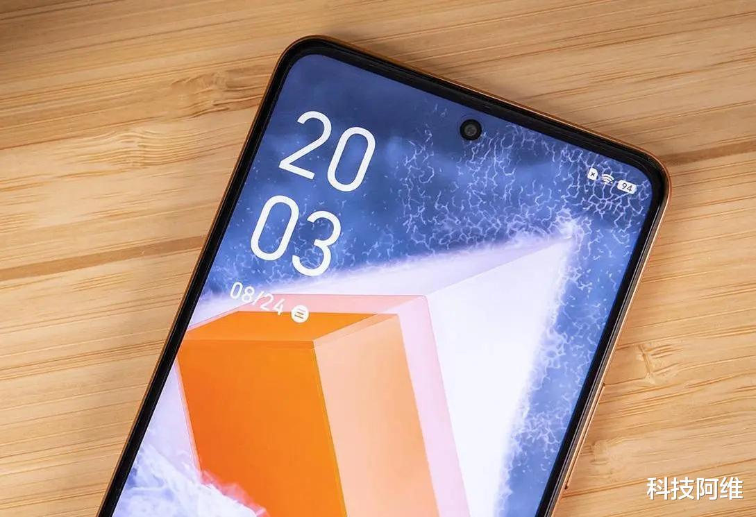iqoo|性能第一的中端机，80W闪充+OIS光学防抖，12GB+256GB仅1769元