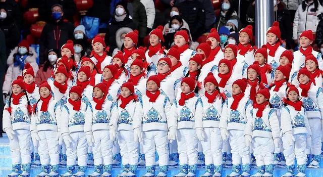 闭幕式|收视破4，创历史新高！中国冬奥会闭幕式引国外网友“花式狂赞”