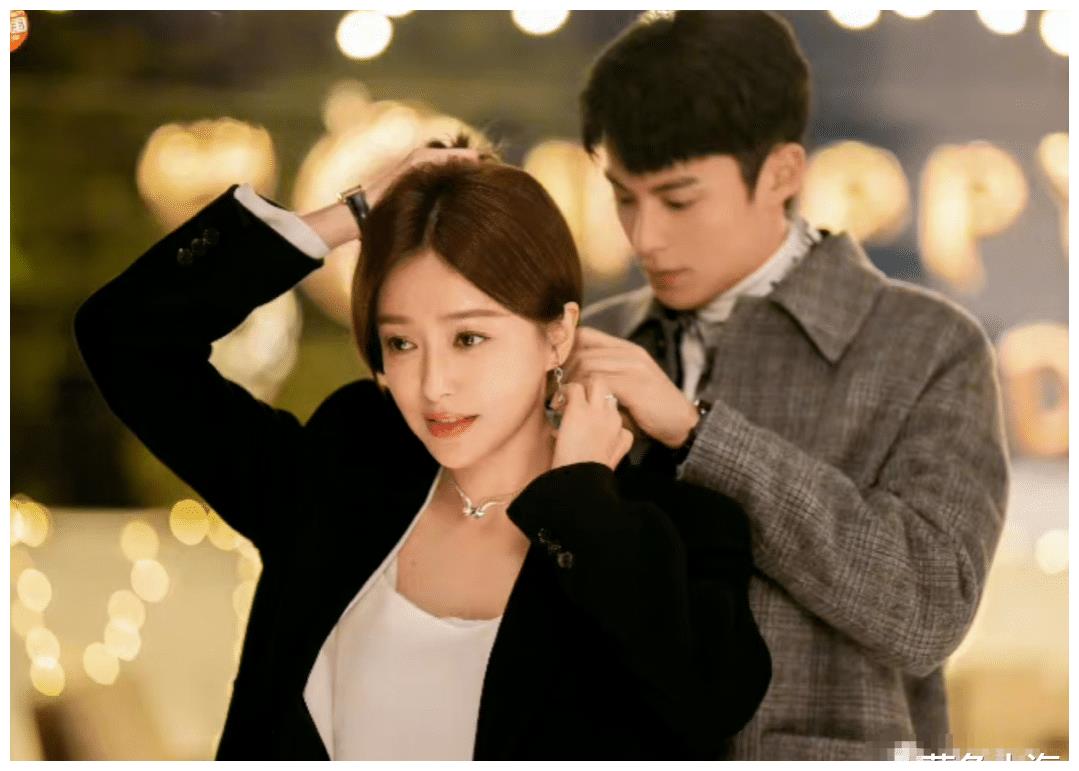 杨幂|满脸疲惫的杨幂，这次不灵了？