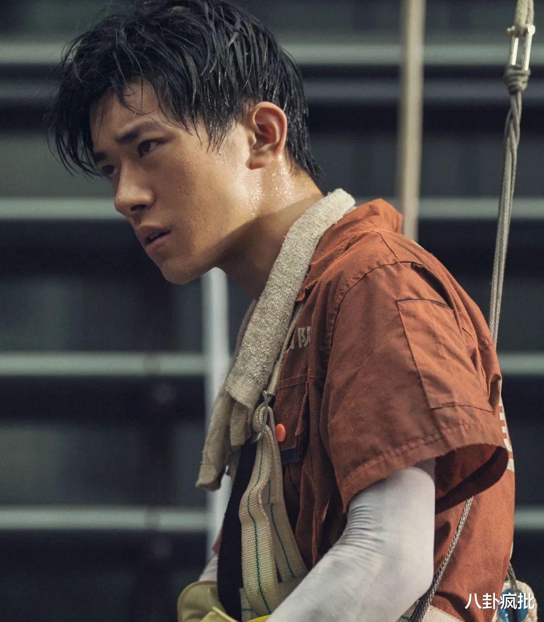 迪丽热巴|四字撕三字？杨紫不如热巴？刘诗诗被造谣？家暴男离婚？京少开撕