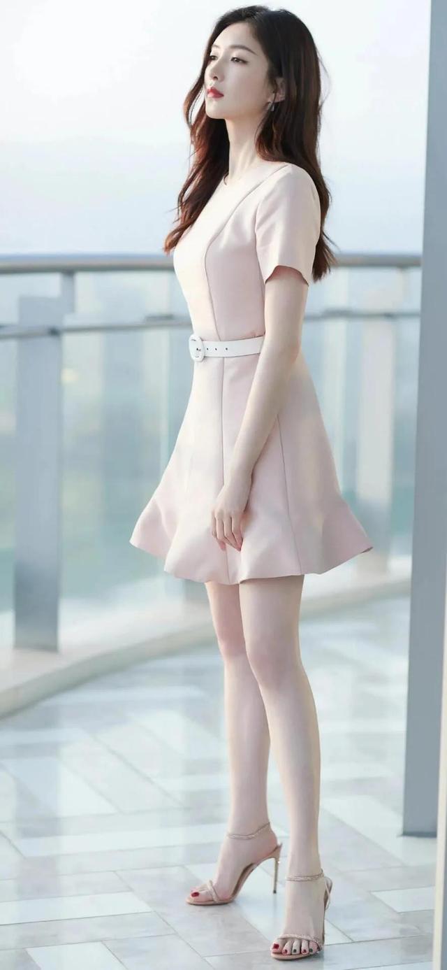 江疏影|江疏影:又美又飒的学霸