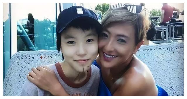 王菲|同是王菲的女儿，窦靖童和李嫣却活成了完全相反的样子