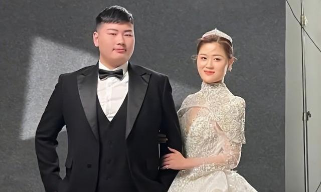 陈萌|朱小伟娇妻表白大衣嫂,直言婆婆也是妈,怀双胞胎体重却不过百