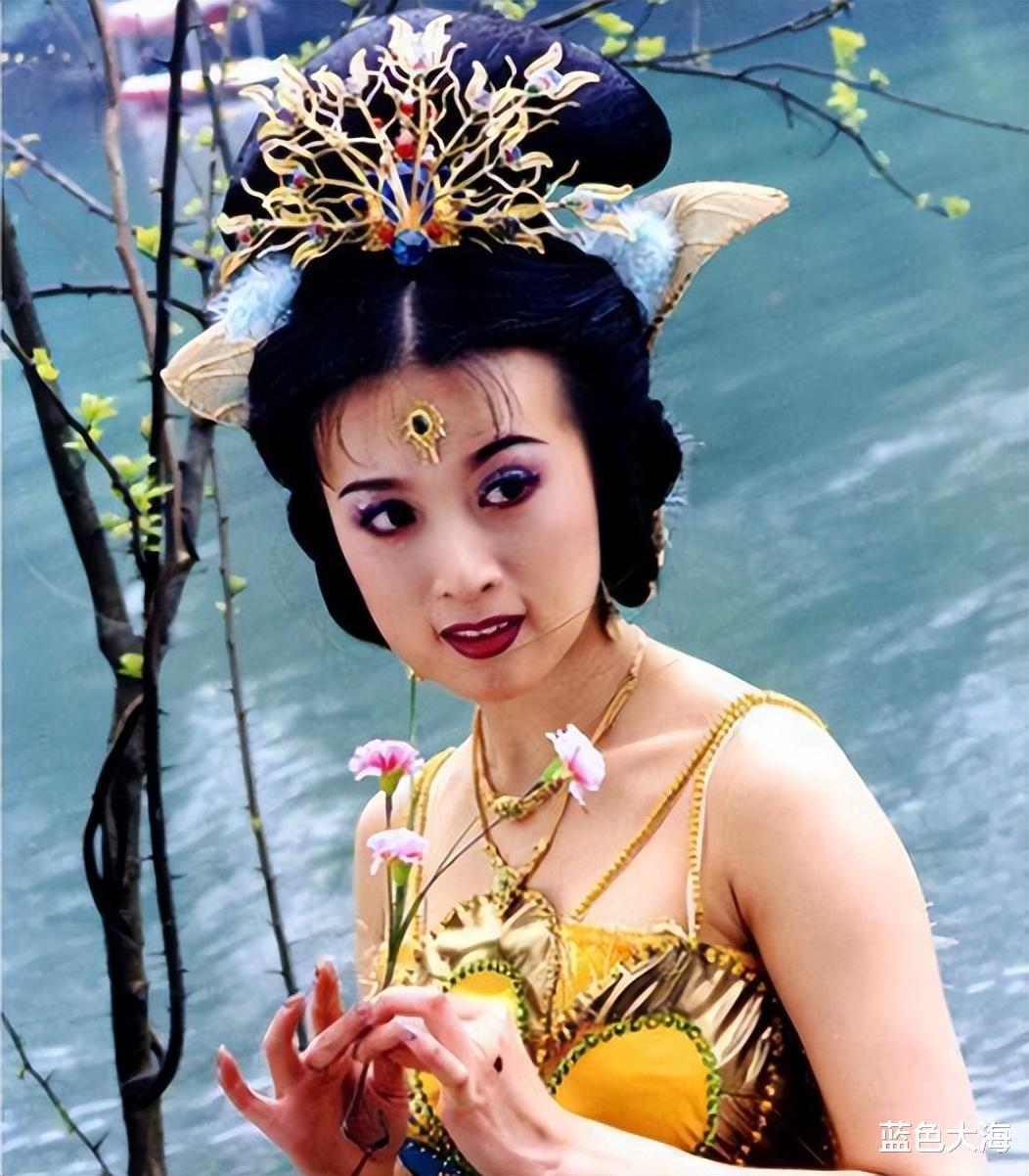 金巧巧|“孔雀公主”金巧巧:嫁入豪门后和丈夫人前恩爱,人后各玩各的