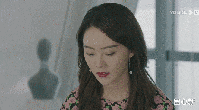 宋佳|8位女星自带“霸总”气质，霸气侧漏不油腻， 个个总裁范十足