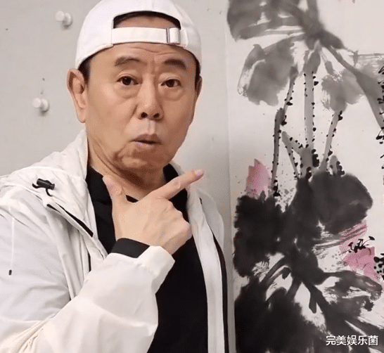潘长江|潘长江家中画国画惹争议,自曝每幅作品值千万,网友:假酒后遗症