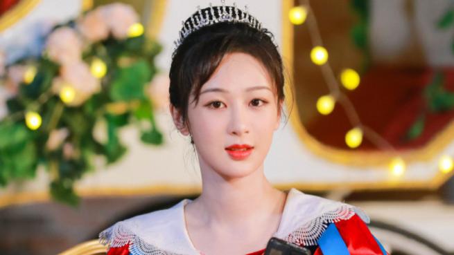 杨紫|《萌探探探案3》出圈理由：原班人马，杨紫人气，超大手笔