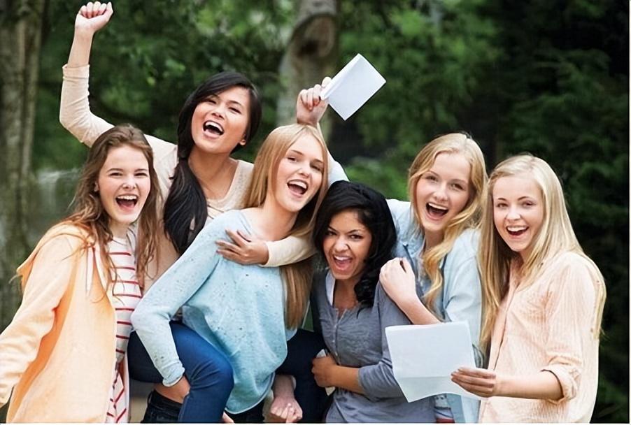 美国|为啥那么多中国明星，选择让孩子加入美国国籍？可能是这些理由