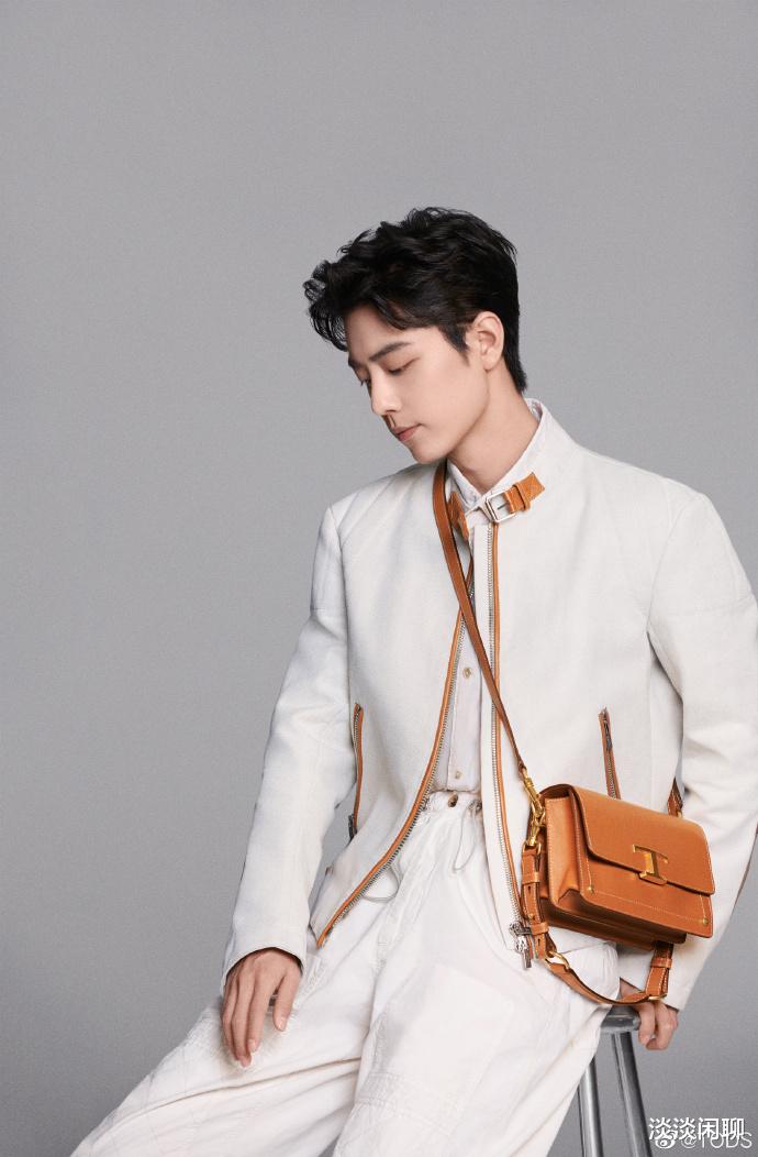 肖战|肖战把自己活成金字招牌!高奢品牌真诚续约!成影视剧卖点!
