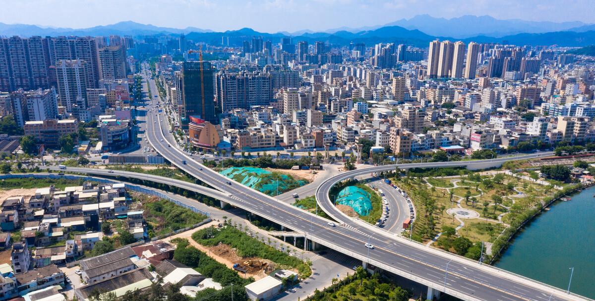 多元化|潮州楼市4，上涨2%，震荡上行，人口小城市的春天到来了吗？