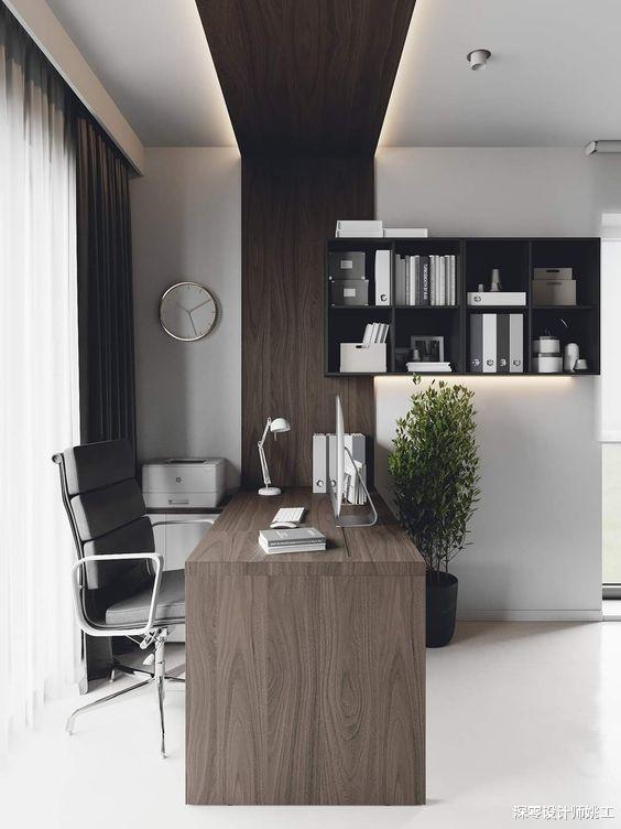 谁说空间小就不能有书桌，电视柜连着书桌做L型，也能实现学习办公区