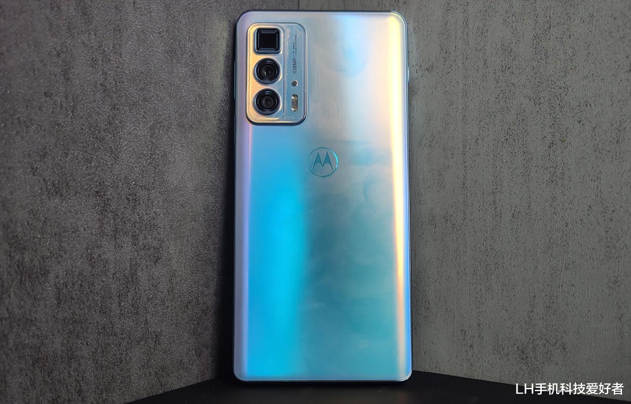 高通骁龙|中国手机市场出货量大跌,用户购机热潮放缓,究竟是何原因?