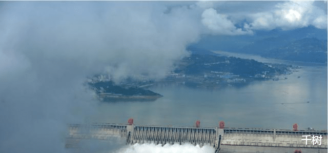 混凝土|水泥寿命只有50年，时限到了房子会倒塌吗？三峡大坝又怎么办？