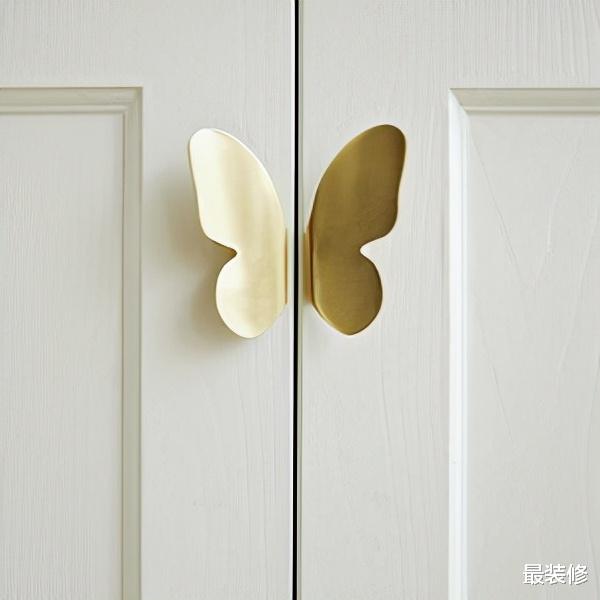 你家柜子还停留在80年代审美?看看现在流行的设计,别再白花钱了