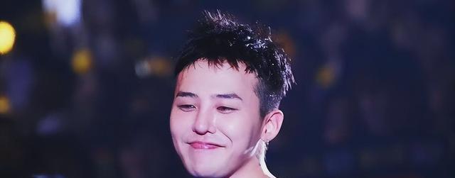 权志龙|权志龙Jennie同游,两人分别发照片,真情侣果然最好磕