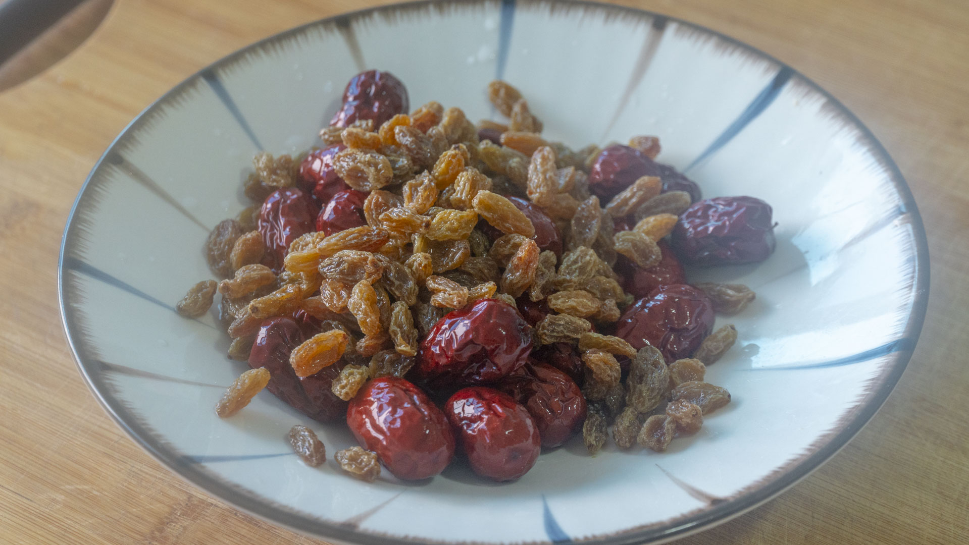 谷雨时节,记得吃“4白3黄2绿1红”,祛湿润燥,应季而食身体好