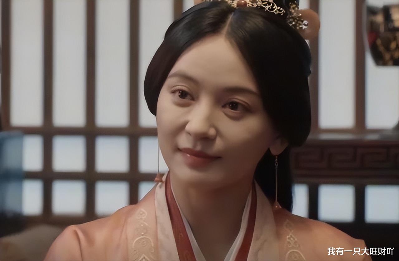 星汉灿烂|《星汉灿烂》王延姬从温柔贤惠，到差点团灭主角团，只因深情而已