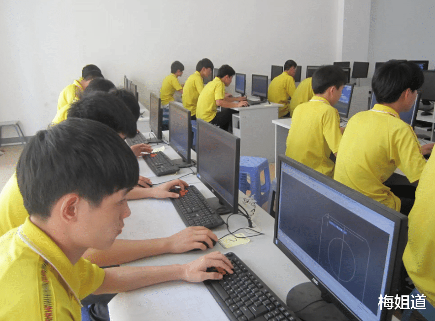 招聘|中国烟草秋季招聘即将开始,这类学生受烟草局青睐,应把握好机会