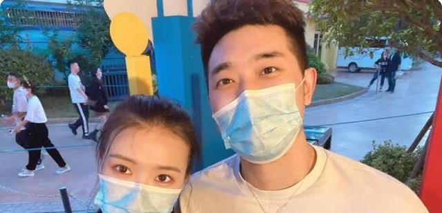 朱婷|中国女排两将新动态再曝光，张常宁春风得意，朱婷手握顶薪难赢她