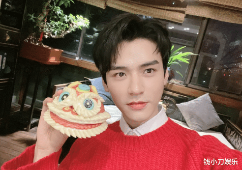 春晚|5大卫视春晚阵容曝光，龚俊与机器人共舞，周深或成最大赢家