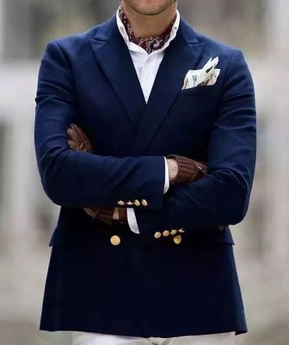 成人高考|定制西装的魅力,穿西装受欢迎的真正原因