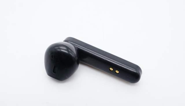 无线耳机|内置英集芯IP5333多功能电源管理SOC，Kiss me Q8真无线耳机拆解