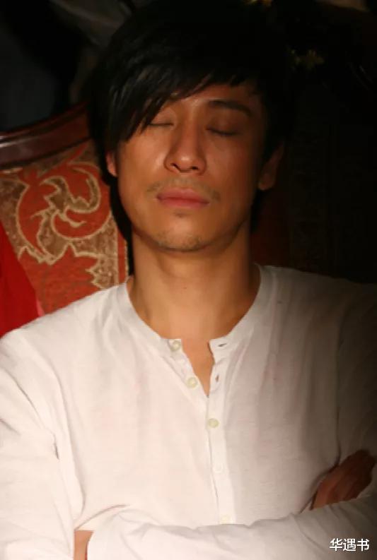 解晓东|那个曾经上14年春晚，消失了18年的巨星，终于有消息了