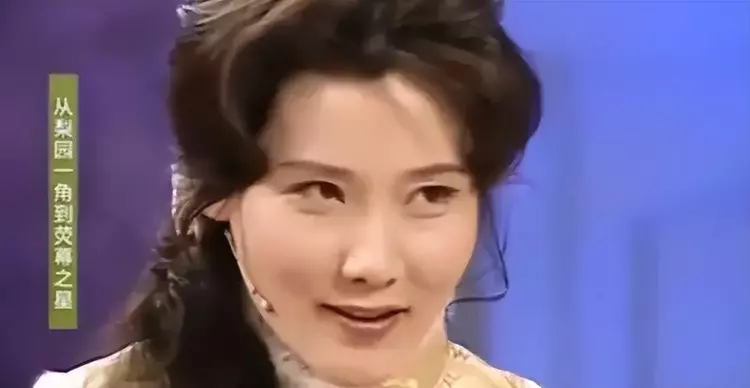 何赛飞|59岁的何赛飞，在公婆的催生下改写了她的结局，人生圆满终无遗憾