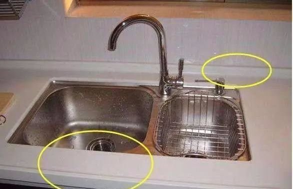 橱柜台面万万要装这个东西，聪明人从不会嫌丑，入住就知好处多