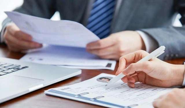 |当面试官提问：“你父母是做什么”？这样回答肯定能拿到offer