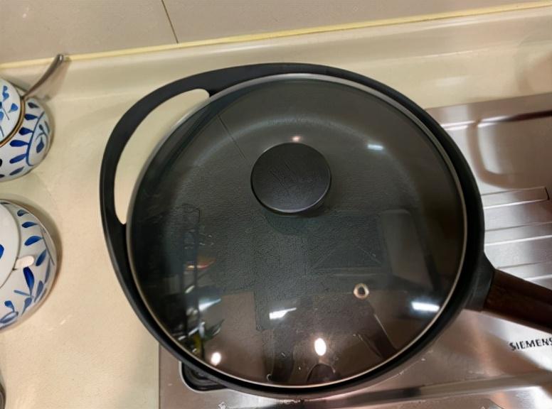 家中常用的锅具挑选技巧,照着买不被坑!这是换过3口得来的经验