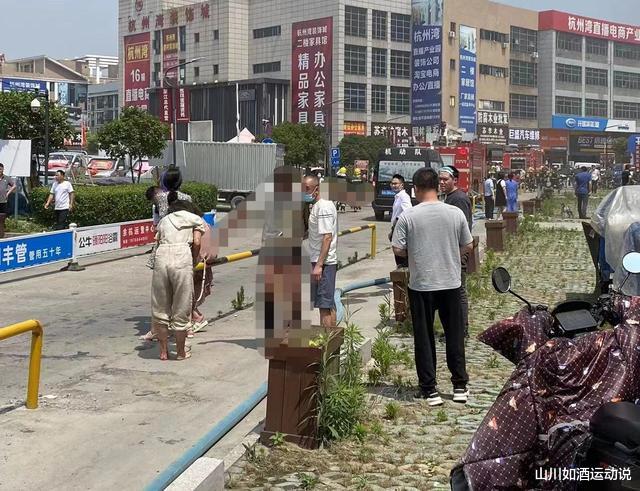 杭州临平火灾现场曝光,有人跳楼自救逃生,有人被烧得衣不蔽体