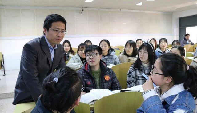 求职|“理科生”跟“文科生”：找工作了才恍然，两者差距一目了然！