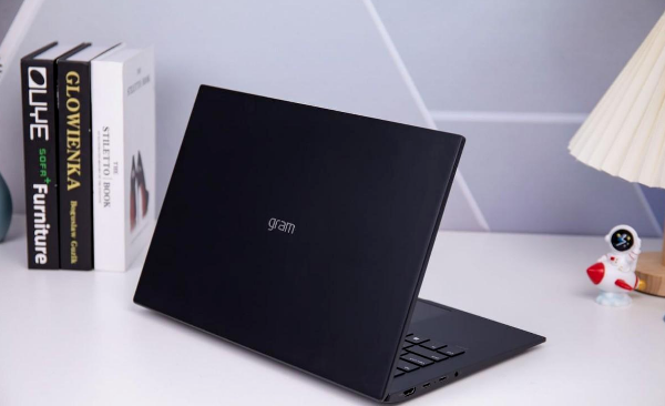 LG|办公笔记本的功能太差？那是你没遇见LG Gram 14