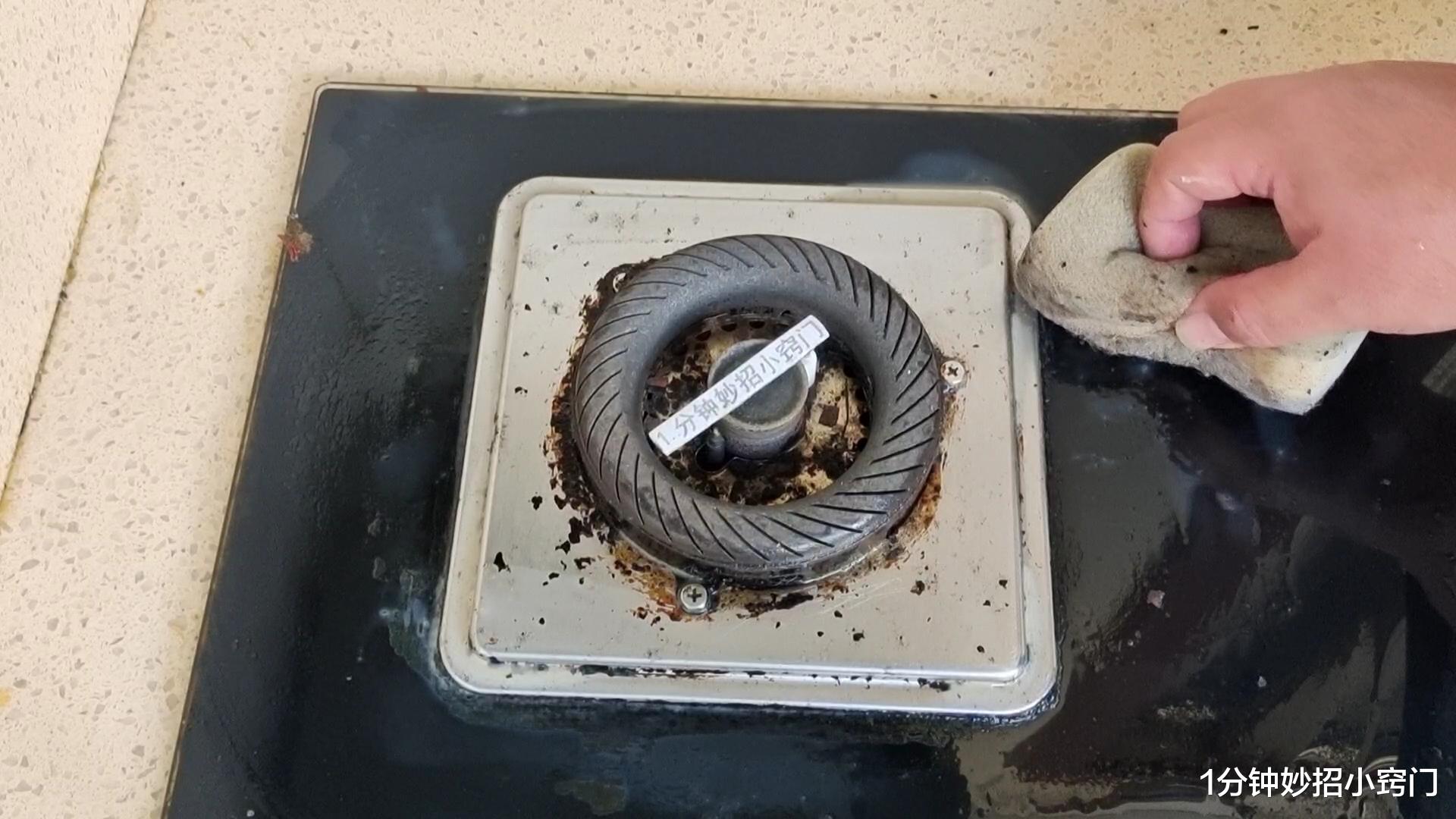 给油烟机涂点肥皂，作用太棒了，好多人都不知道，早学会早受益