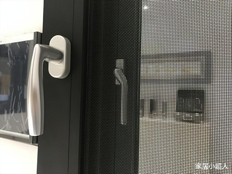 经过一次失败的装修,我决定再也不选金刚纱窗了!真是花钱买教训