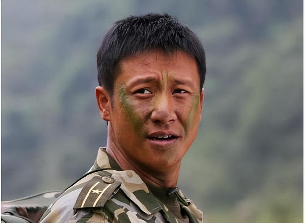 张国强|张国强：中年迎来事业春天，二婚娶美女演员，无法陪伴儿子是遗憾