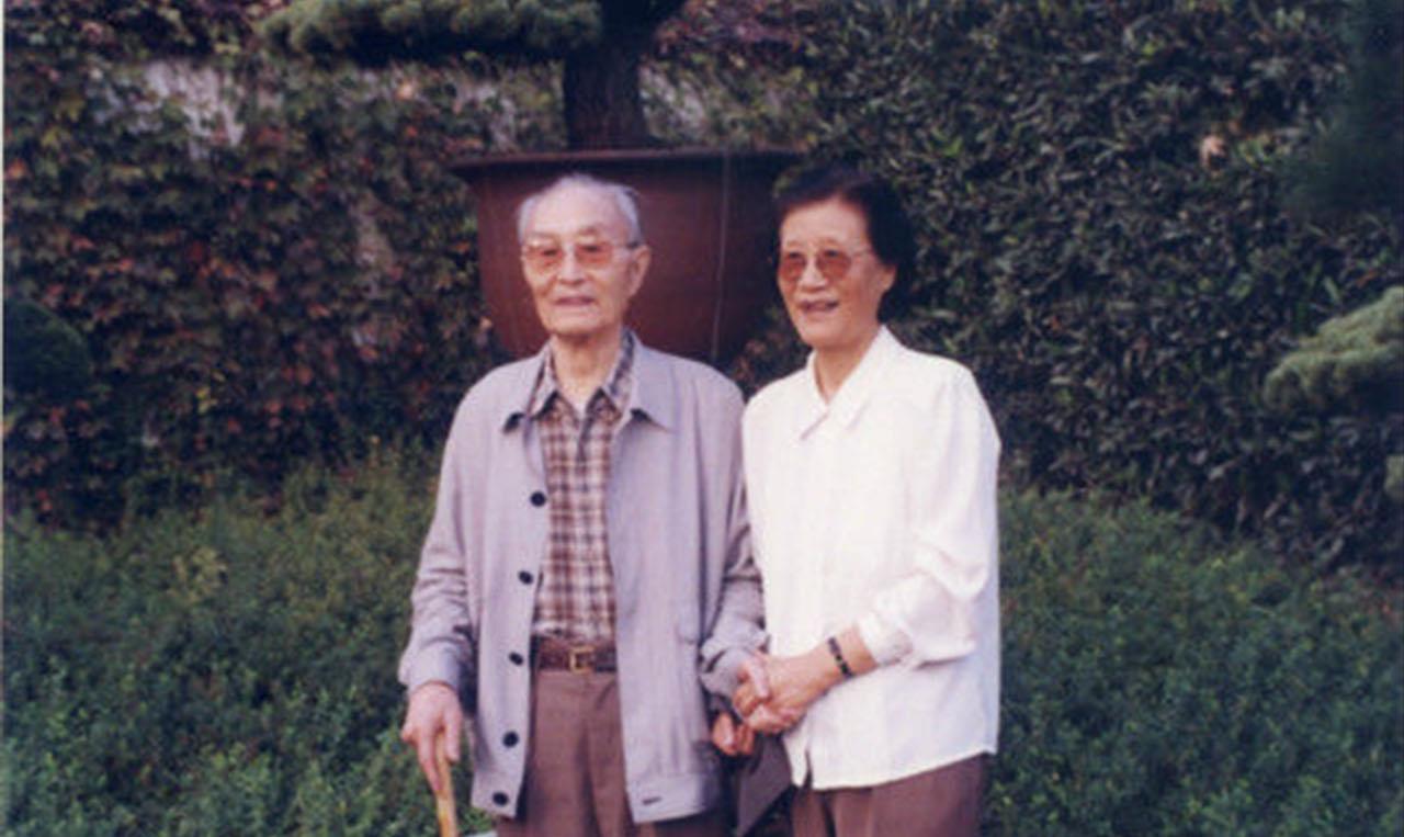 副军长丈夫牺牲后,李又兰改嫁张爱萍将军,生下三个儿子都是牛人