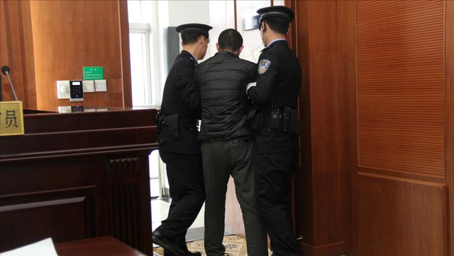 东北头号杀手李正光,帮助乔四独霸东北十余年,被捕后下场如何?