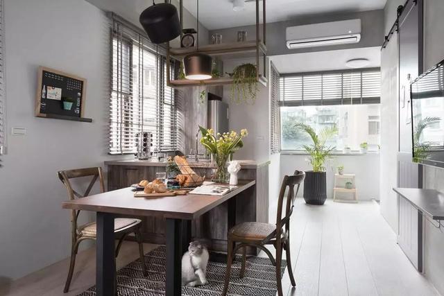 她家40㎡小宅,水泥墙、无吊顶,却高级感十足,太有格调了!