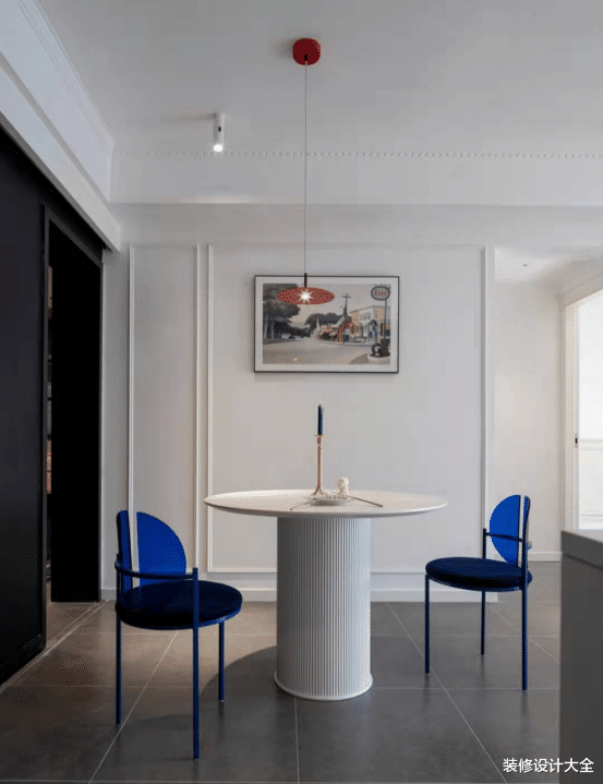 118㎡的三居室,空间色彩明丽,玄关设计太提升颜值了!