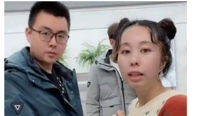 |田静直播感谢粉丝支持,坦言九江买房已在计划中,以后会越过越好