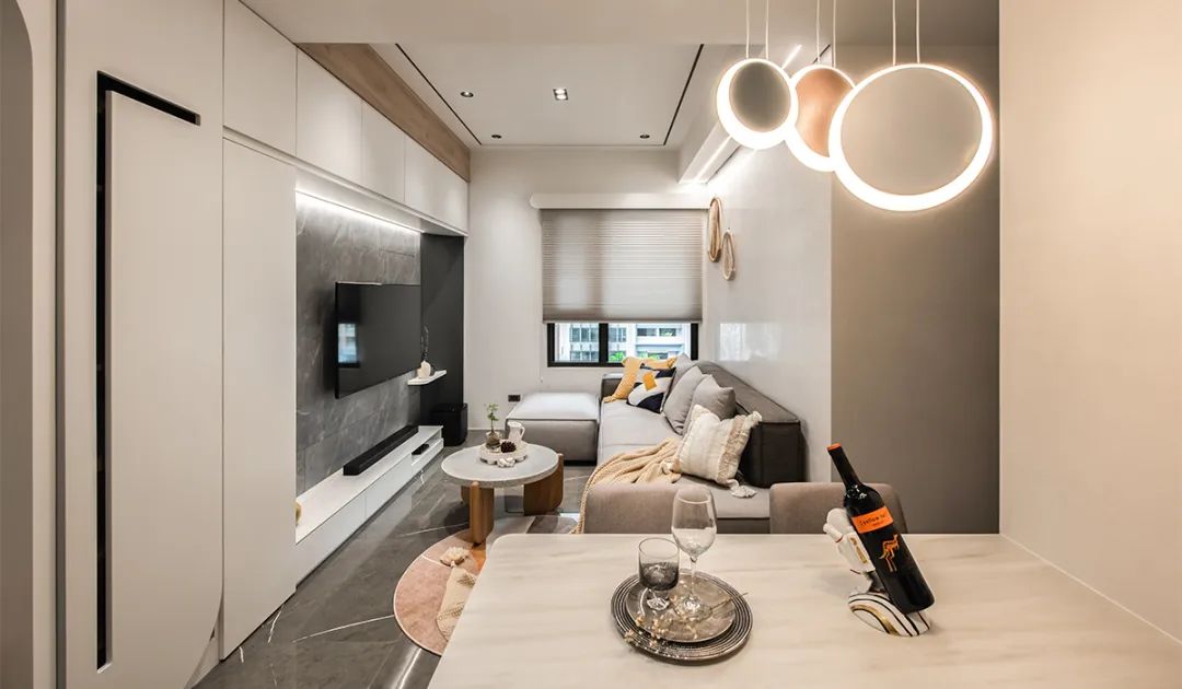 小户型的高光时刻,低彩度的空间,50㎡两居室,透出雅致和清新