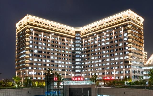 “亚洲最大医院”郑大一附院晒成绩单,平均每天营收近6000万