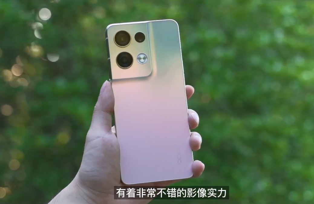 oppo reno|骁龙7+马里亚纳X能拍出啥效果?知名媒体实测对比,样张见分晓