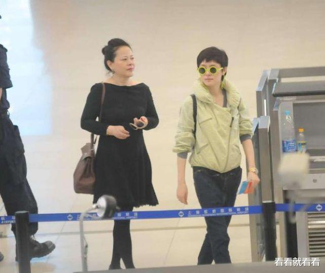 景甜|向海清:受孙俪资助4年,上大学后用6000字控诉:揭开她的真面目