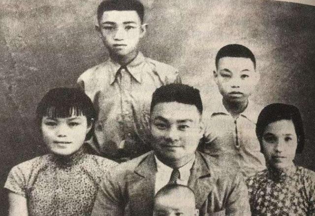 谢晋|著名导演谢晋：3个儿子，2个智障，1个肝癌，他的一生比黄连还苦