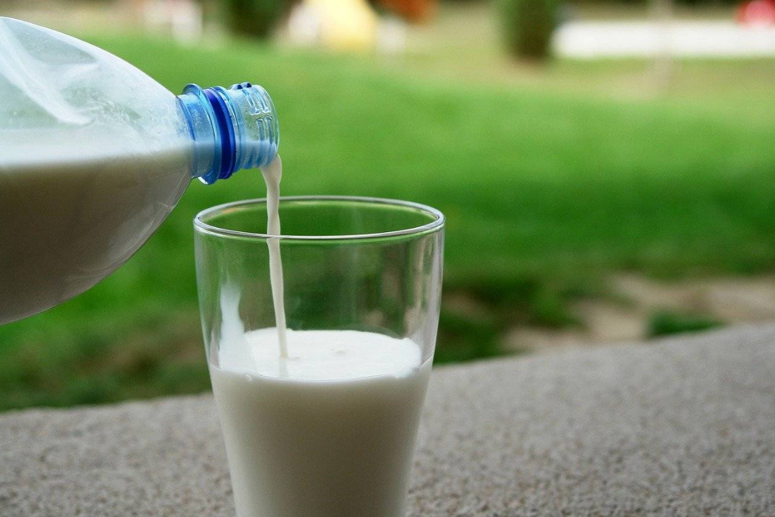 运动|多家医院联合声明：牛奶和2物同食，堪比“散结王”，乳腺结节患者不妨多吃